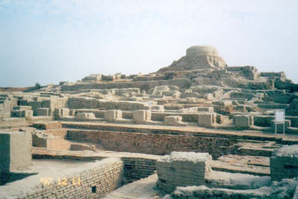 h971211moenjodaro.JPG